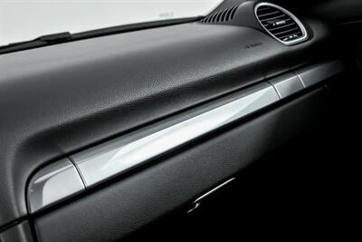 2017 Porsche 718 Boxster S-1 OWNER & CLEAN CARFAX - Photo 41 - Joliet, IL 60435