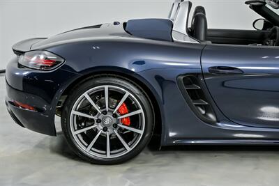 2017 Porsche 718 Boxster S-1 OWNER & CLEAN CARFAX - Photo 13 - Joliet, IL 60435