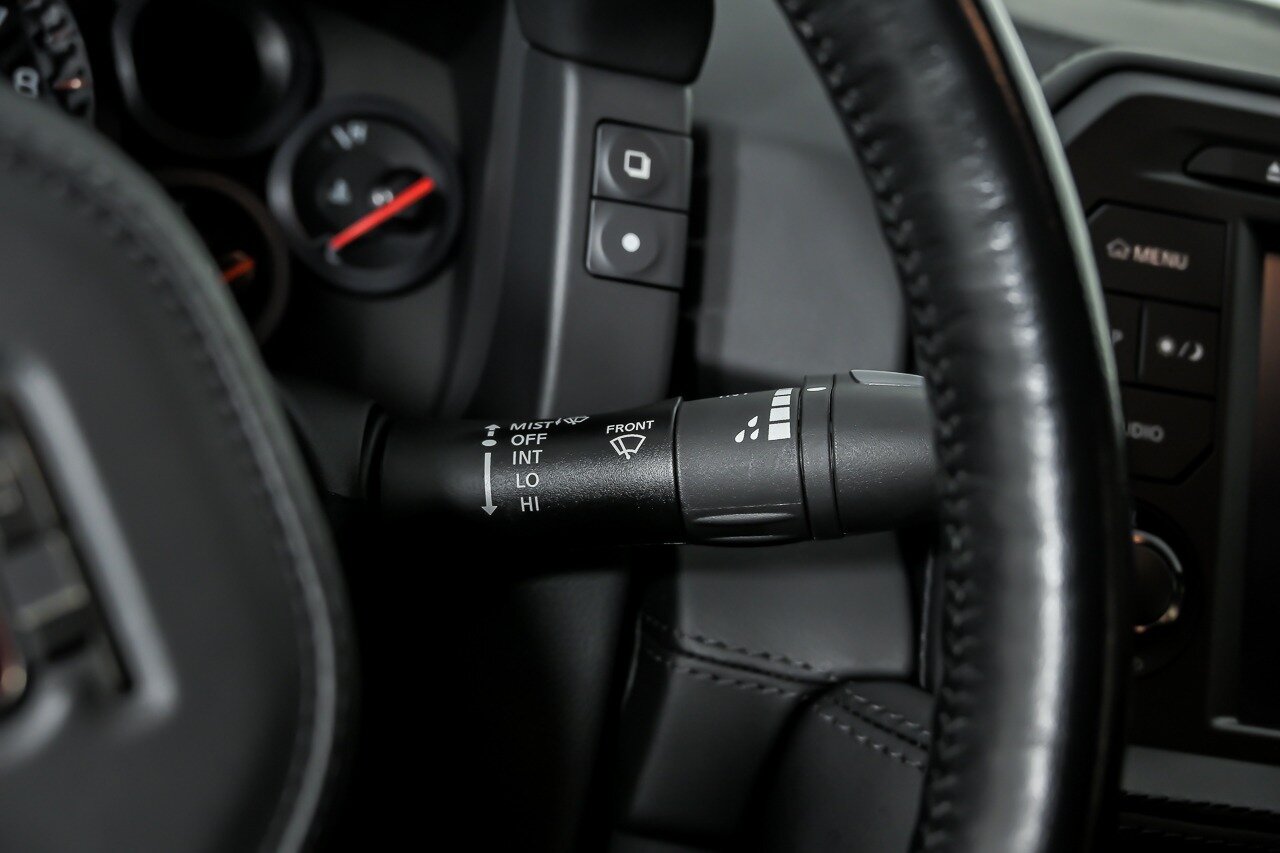 2019 Nissan GT-R Premium - Photo 28