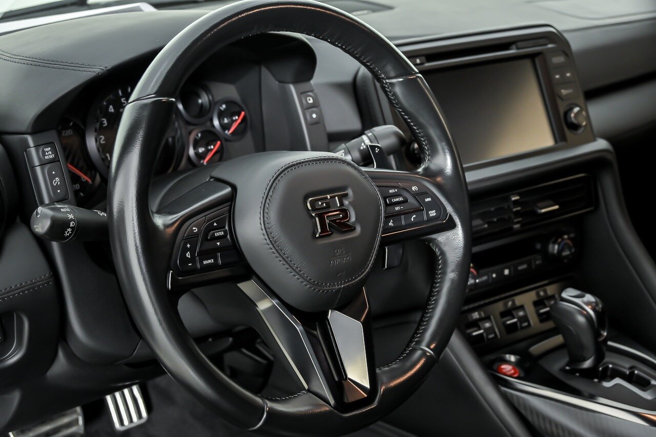 2019 Nissan GT-R Premium - Photo 23
