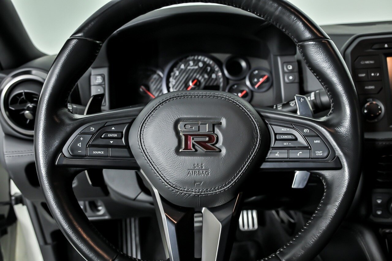 2019 Nissan GT-R Premium - Photo 26