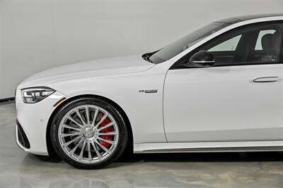 2024 Mercedes-Benz AMG S 63 E Performance   - Photo 6 - Joliet, IL 60435