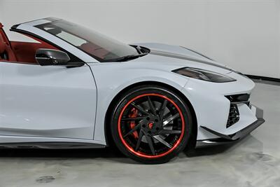 2024 Chevrolet Corvette Z06   - Photo 16 - Joliet, IL 60435