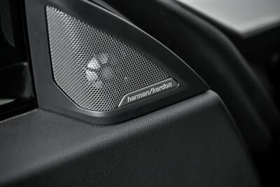 2024 BMW M2 -$30K MODS-CARBON PACKAGE!   - Photo 18 - Joliet, IL 60435