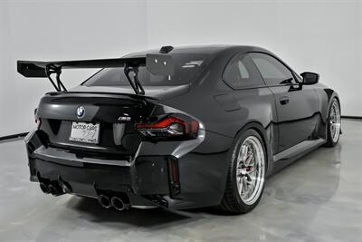 2024 BMW M2 -$30K MODS-CARBON PACKAGE!   - Photo 12 - Joliet, IL 60435