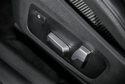 2024 BMW M2 -$30K MODS-CARBON PACKAGE!   - Photo 26 - Joliet, IL 60435