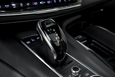2021 Cadillac Escalade Sport   - Photo 39 - Joliet, IL 60435
