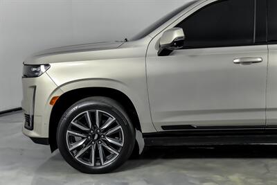 2021 Cadillac Escalade Sport   - Photo 7 - Joliet, IL 60435