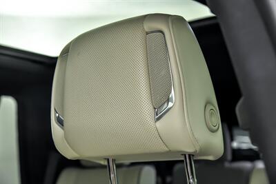 2021 Cadillac Escalade Sport   - Photo 24 - Joliet, IL 60435