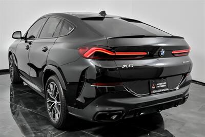 2022 BMW X6 xDrive40i   - Photo 10 - Joliet, IL 60435