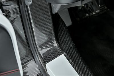 2015 Alfa Romeo 4C - Photo 24 - Joliet, IL 60435