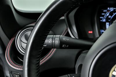 2015 Alfa Romeo 4C - Photo 28 - Joliet, IL 60435