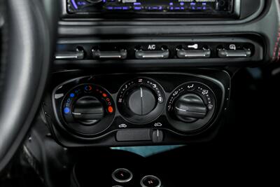 2015 Alfa Romeo 4C - Photo 33 - Joliet, IL 60435