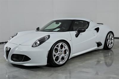 2015 Alfa Romeo 4C - Photo 6 - Joliet, IL 60435