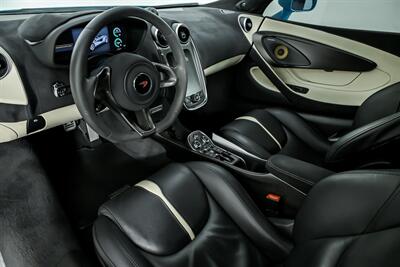 2018 McLaren 570S Spider -HUGE $242K MSRP-RARE PAINT-CARBON FIBER INTERIOR   - Photo 26 - Joliet, IL 60435