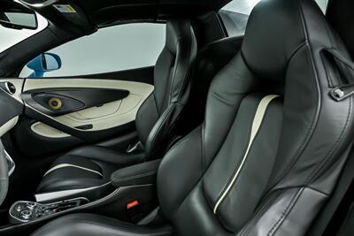 2018 McLaren 570S Spider -HUGE $242K MSRP-RARE PAINT-CARBON FIBER INTERIOR   - Photo 28 - Joliet, IL 60435