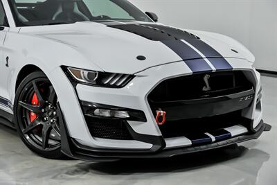 2020 Ford Mustang Shelby GT500-CFTP-GOLDEN TICKET!   - Photo 3 - Joliet, IL 60435