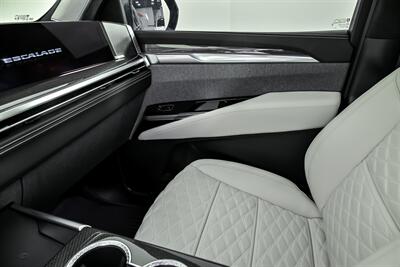 2026 Cadillac Escalade-V   - Photo 40 - Joliet, IL 60435