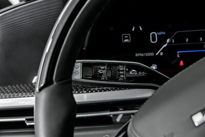 2026 Cadillac Escalade-V   - Photo 31 - Joliet, IL 60435