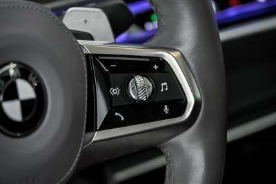 2023 BMW 740i-REAR THEATER-HUGE MSRP-SATIN BLACK!   - Photo 31 - Joliet, IL 60435