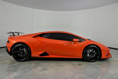 2021 Lamborghini Huracan EVO   - Photo 14 - Joliet, IL 60435