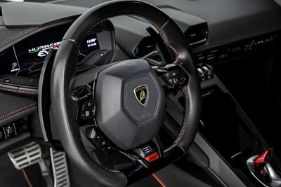 2021 Lamborghini Huracan EVO   - Photo 24 - Joliet, IL 60435