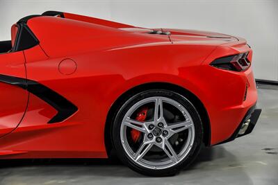 2021 Chevrolet Corvette Stingray   - Photo 9 - Joliet, IL 60435