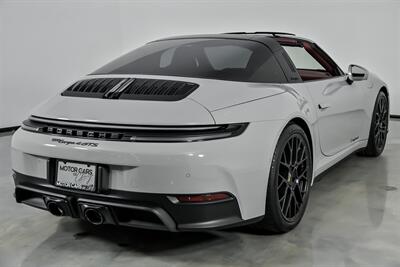 2025 Porsche 911 Targa 4 GTS   - Photo 12 - Joliet, IL 60435