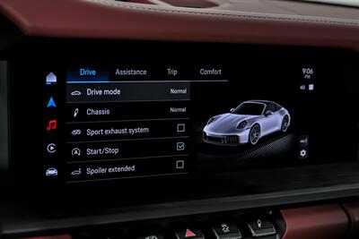 2025 Porsche 911 Targa 4 GTS   - Photo 39 - Joliet, IL 60435