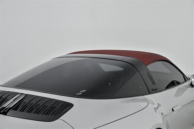 2025 Porsche 911 Targa 4 GTS   - Photo 21 - Joliet, IL 60435