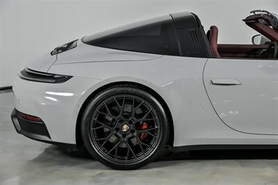 2025 Porsche 911 Targa 4 GTS   - Photo 13 - Joliet, IL 60435
