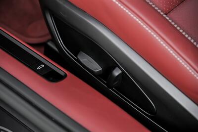 2025 Porsche 911 Targa 4 GTS   - Photo 30 - Joliet, IL 60435