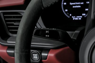 2025 Porsche 911 Targa 4 GTS   - Photo 34 - Joliet, IL 60435