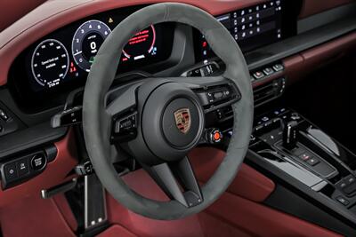 2025 Porsche 911 Targa 4 GTS   - Photo 29 - Joliet, IL 60435