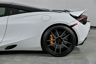 2019 McLaren 720S Performance   - Photo 10 - Joliet, IL 60435