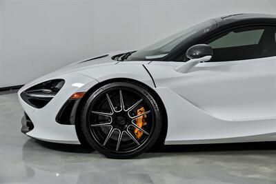 2019 McLaren 720S Performance   - Photo 8 - Joliet, IL 60435