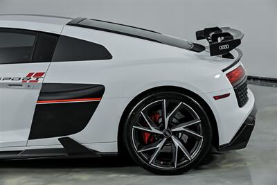 2023 Audi R8 5.2 V10 performance   - Photo 9 - Joliet, IL 60435