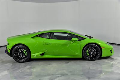 2018 Lamborghini Huracan LP 580-2   - Photo 14 - Joliet, IL 60435