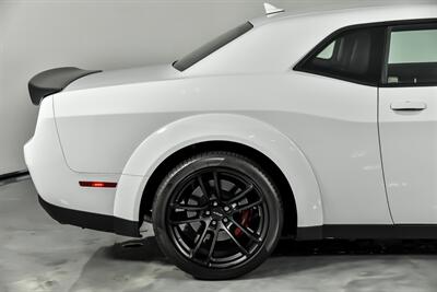 2021 Dodge Challenger SRT Hellcat   - Photo 13 - Joliet, IL 60435