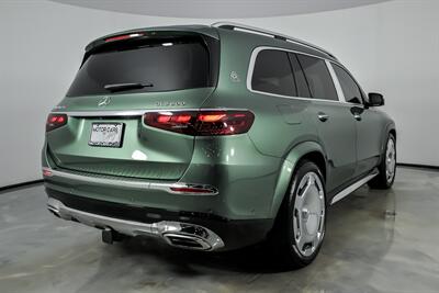 2026 Mercedes-Benz GLS Mercedes-Maybach GLS 600   - Photo 11 - Joliet, IL 60435