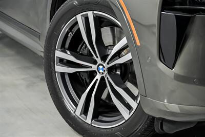 2023 BMW X7 xDrive40i-BIG MSRP-M SPORT PACKAGE   - Photo 4 - Joliet, IL 60435