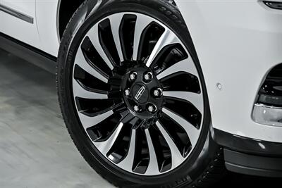 2024 Lincoln Navigator L Black Label   - Photo 4 - Joliet, IL 60435
