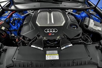 2022 Audi RS 6 Avant 4.0T quattro-VOODOO BLUE-1 OF 7-HUGE MSRP-CCB'S   - Photo 18 - Joliet, IL 60435