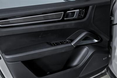 2022 Porsche Cayenne Turbo Coupe   - Photo 18 - Joliet, IL 60435