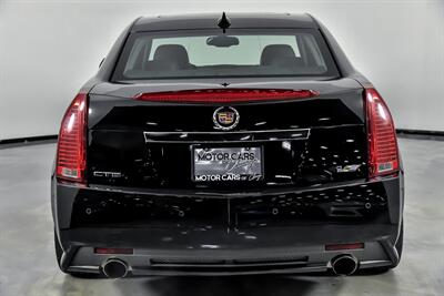 2010 Cadillac CTS-V   - Photo 11 - Joliet, IL 60435