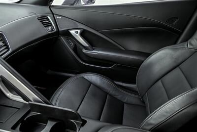 2016 Chevrolet Corvette Z06 2LZ   - Photo 37 - Joliet, IL 60435