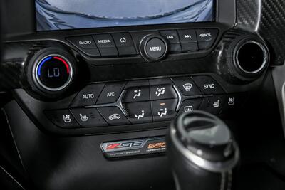 2016 Chevrolet Corvette Z06 2LZ   - Photo 34 - Joliet, IL 60435