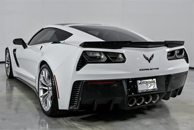 2016 Chevrolet Corvette Z06 2LZ   - Photo 10 - Joliet, IL 60435