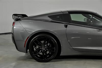 2015 Chevrolet Corvette Stingray Z51 - Photo 12 - Joliet, IL 60435