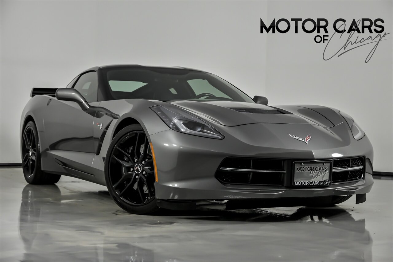 2015 Chevrolet Corvette Stingray Z51   - Photo 1 - Joliet, IL 60435